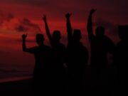 Pentingnya Adab Pergaulan Remaja dalam Islam