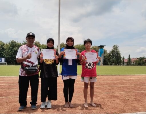 POPDA 2024, SMP Birrul Ummah Raih Juara 3 Cabang Atletik Lempar Lembing
